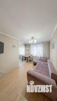 3-к квартира, вторичка, 57м2, 1/4 этаж