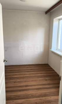 4-к квартира, вторичка, 61м2, 3/5 этаж