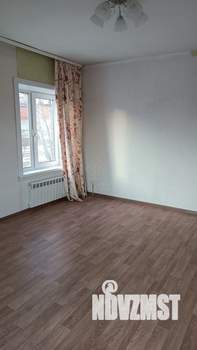 Студия квартира, вторичка, 34м2, 1/3 этаж