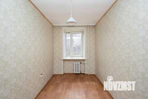 2-к квартира, вторичка, 41м2, 1/4 этаж
