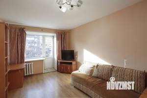 2-к квартира, вторичка, 43м2, 3/5 этаж